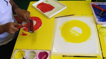 Printing-the-2nd-colour-of-the-press-print